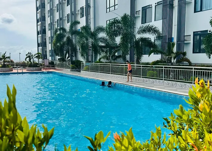 Arc Towers 4*